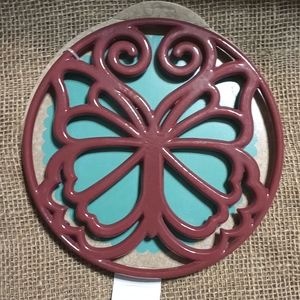 The Pioneer Woman Timeless Beauty Enamel Trivet, Wine/Burgundy Color, RARE!